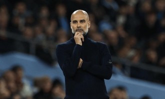 曼城挑战劲敌，曾4球惨败，瓜迪奥拉怒了，回应高额转会支出质疑