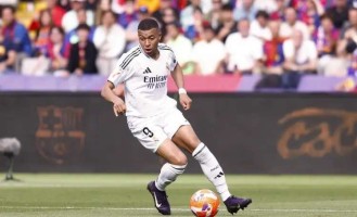 28-8！巴黎狂飙168天：连虐西甲2豪门英超4强，冲击6冠王