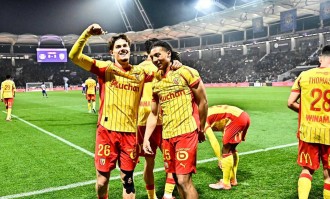 朗斯豪取9连胜，法甲领头羊疯狂晋级法国杯十六强，大巴黎是否担忧？