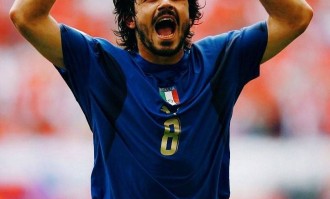 意大利足坛历史最佳十一人：巴乔领衔，布冯、内斯塔落选