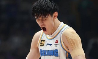 曝曾凡博将代表篮网出战NBA中国赛 有望获双向合同